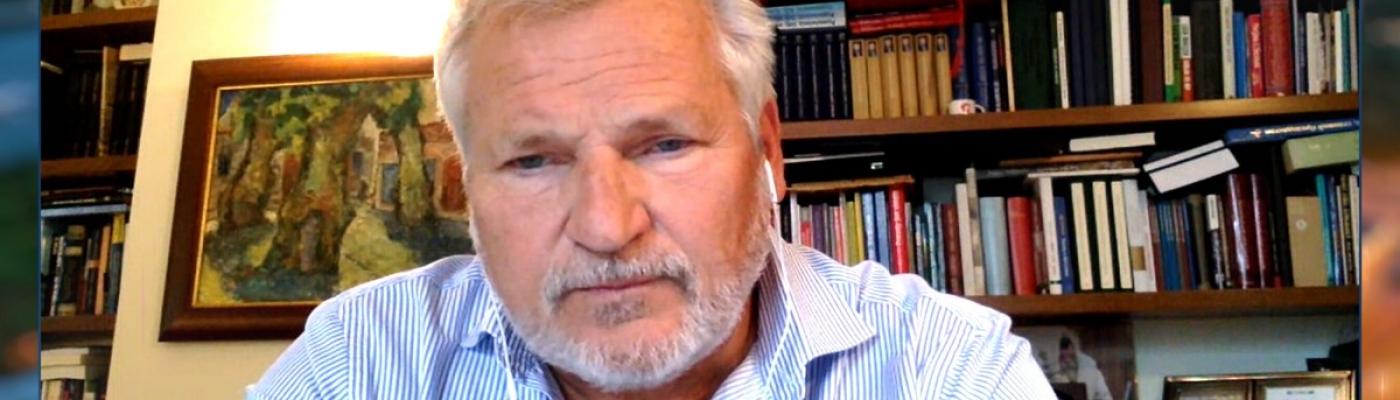 KJF 2020: Александр Квасьневский призвал почтить память жертв Холокоста, установив всех жертв поименно 